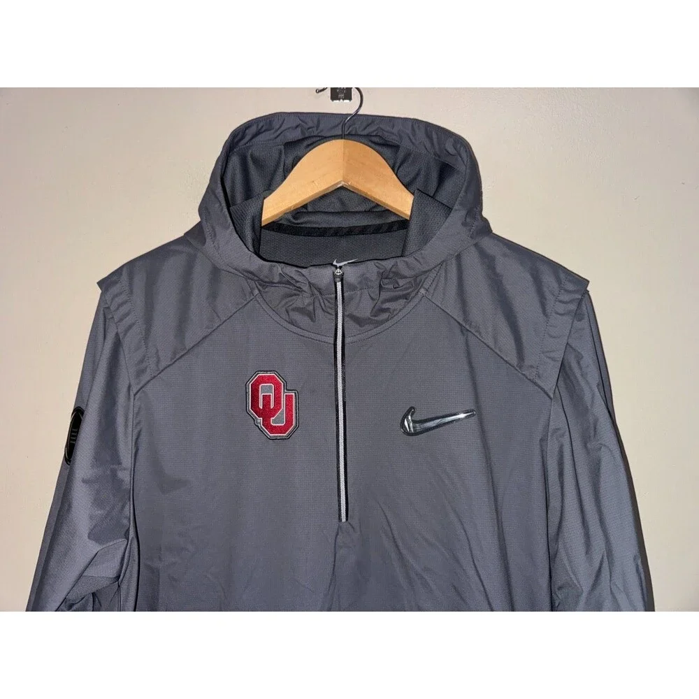 Men's L Nike Oklahoma Sooners Football CFP Team Issue PE 1/4 Zip Jacket NCAA NEW